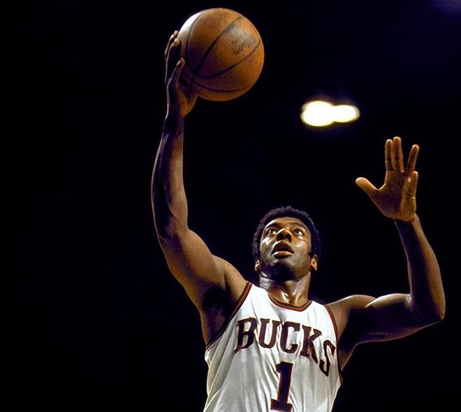 肖国栋以连 肖国栋以连