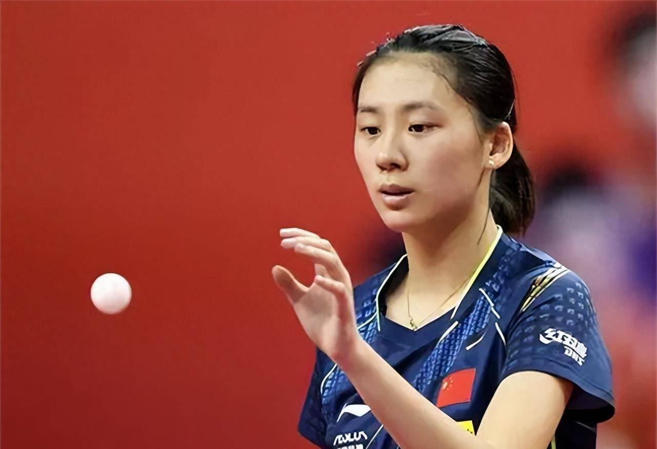 个足球界产 个足球界产