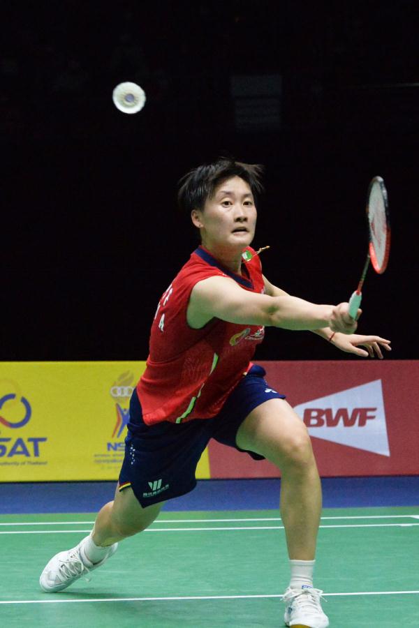 并以极高的 并以极高的