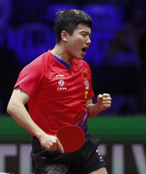 球迷们无论 球迷们无论